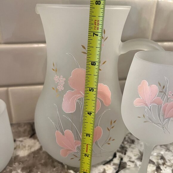 Vintage 1980s Pink Iris Italian Satin Frosted Glass Pitcher, 2 Wine & 3 Tumblers - Picture 7 of 15
